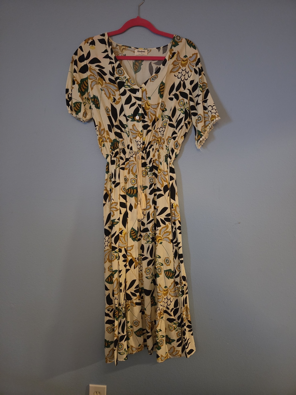 Printed Midi Dress with Drawstring Waist in Cream and Yellow